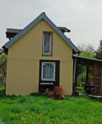 Domek mały ogródek ROD 