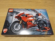 Lego Technic Ducati Panigale V4 R