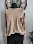 Sweter broszka rękaw dzwonek 