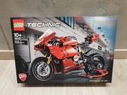 LEGO Technic 42107 Ducati Panigale V4 R