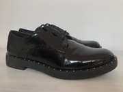 buty botki lakierki czarne błyszczące eleganckie 