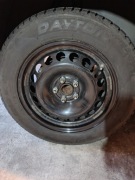 Stalowe felgi z oponami letnimi Michelin i zimowymi  205/60 r16 .Ideał
