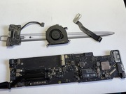 Kompletna uszkodzona płyta MacBook Air 13cali 2017 nie włącza się