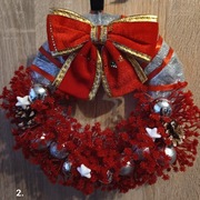 Wianek bożonarodzeniowy na drzwi 