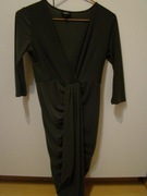 długa, oliwkowa sukienka rozm. L, A&G