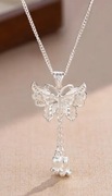 Łańcuszek z wisiorkiem motyl z chwostem lilie naszyjnik stal + pudełko 
