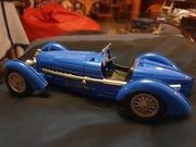 Bugatti Type 59 blue 1:18 BBURAGO