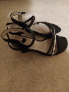 Buty Sandały damskie na obcasie, czarne, rozmiar 35, zapinane na kostce