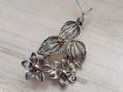 SREBRNA BROSZKA FILIGRAN KWIATY