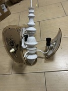 Piękny biały żyrandol vintage retro