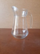 Szklany dzbanek do wody, soków, napojów