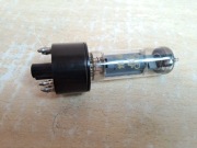 Fabryczna przejściówka EL11/EL84 z lampą EL84