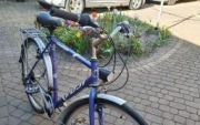 Sprzedam rower bardzo mało używany.