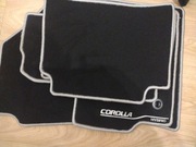Oryginalne dywaniki welurowe Toyota Corolla e21 