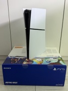 Ps5 slim / bez napędu / pad / 1TB