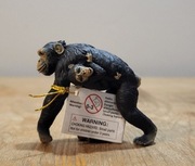 Papo szympansica z młodym figurka model z 2016 r.