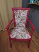 Ciekawy fotel po renowacji, wymieniona tapicerka