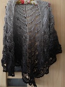 Szydełkowa ażurowa chusta, ombre, rękodzieło