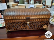 PREMIUM Zamykana na kluczyk drewniana szkatułka skrzynka - Palisander