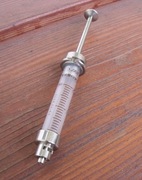 Strzykawka szklana CALIBRA 2ml, Szwajcaria