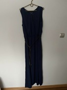 Długa granatowa sukienka