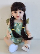 Lalka realistyczna typu reborn wiosenna sukienka