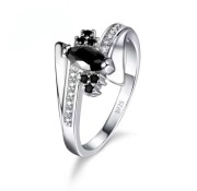 Pierścionek damski piękny srebro 925