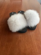 Klapki na koturnie z futerkiem