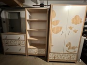 Zestaw mebli Black Red White Timon BRW meble dziecięce komoda regał szafa