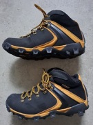 Buty trekkingowe marki Testudo rozmiar 39