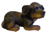 Figurka piesek pies leżący czarny 3 cm