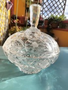 Pojemnik z kryształu z pokrywką nr03