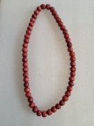 drewniane korale z prlu stan bdb obwód 50 cm