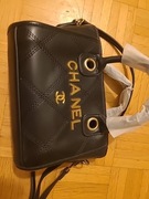 Czarna torebka kobieca 