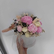 Bukiet kwiatów z wosku sojowego