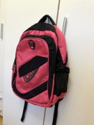 Plecak szkolny fuksja czarny LaMer jak nowy