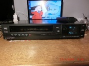 Magnetowid Blaupunkt RTV-535 z pilotem.