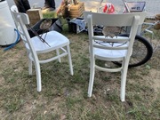 Krzesła drewniane nienaprawiane oryginał