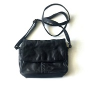 Czarna Torebka Skórzana Listonoszka | Skóra Naturalna | Styl Vintage