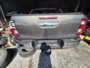 paka skrzynia ładunkowa toyota hilux 16-16