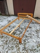 Rama łóżka drewniana na materac 120x200