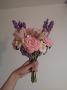 Bukiet kwiatów na szydełku