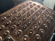 Guess by Marciano torebka kopertówka vintage cyrkonie bursztyn