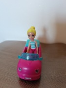Mattel Barbie FHV77 On The Go lalka (blond) i pojazd (różowy)