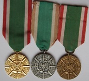 Medale ZA ZASŁUGI W OCHRONIE GRANIC PRL - komplet