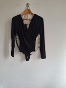 Czarne body kopertowe Intimissimi rozm. L