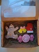 Świąteczny box z ciasteczkami dla koni