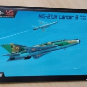 Model kartonowy Mig-21UM Lancer B