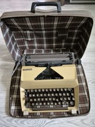 Maszyna do pisania Łucznik 1303 sprawna w idealnym stanie. Futerał