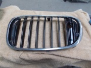 BMW 7 G11 G12 nerka grill atrapa lewa 7357011